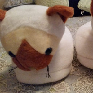 Free w/$12 purchase!  Cat Slippers Size M (7-8)